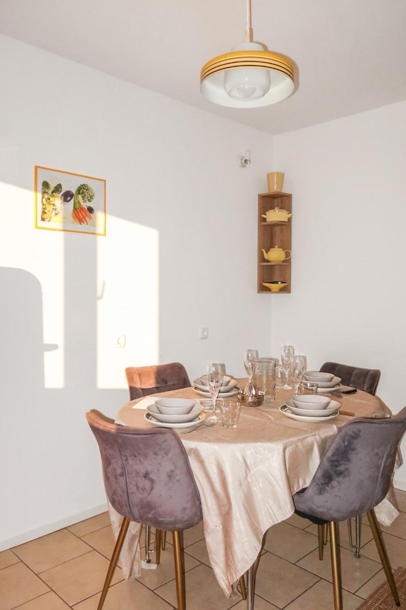 Homestay - Panoramablick Ueber Buedingen 외부 사진